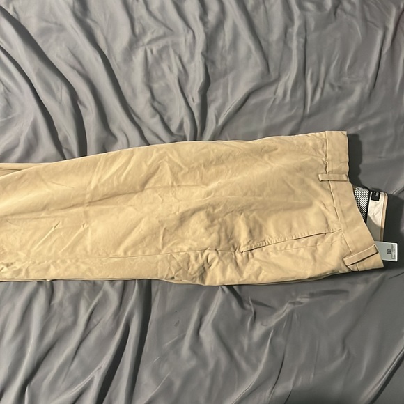 banana republic khaki pants - Picture 3 of 3